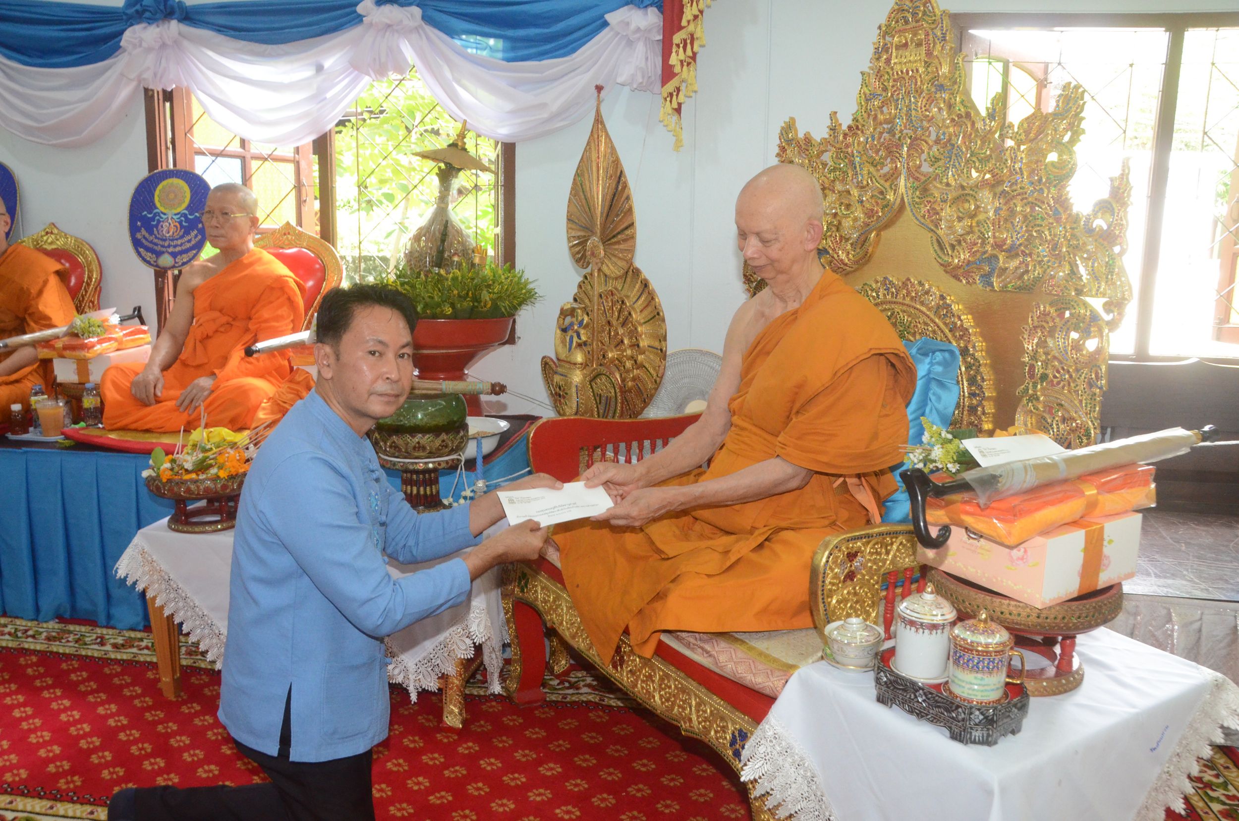 ภาพประกอบ