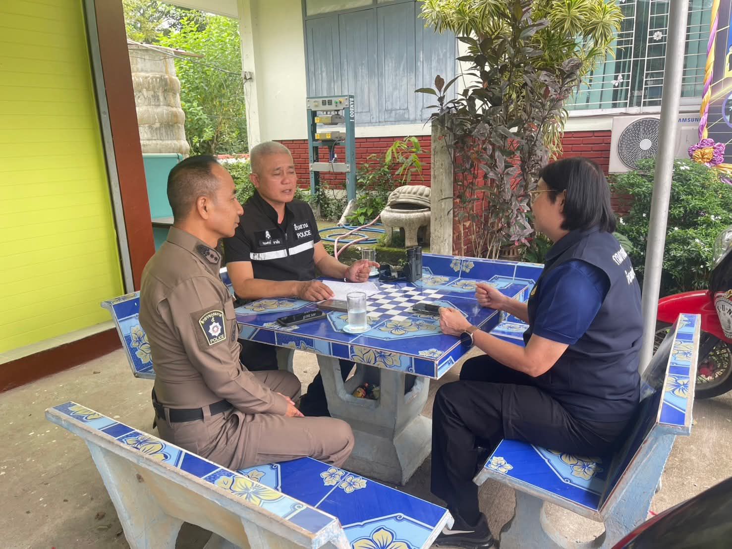 ภาพประกอบ