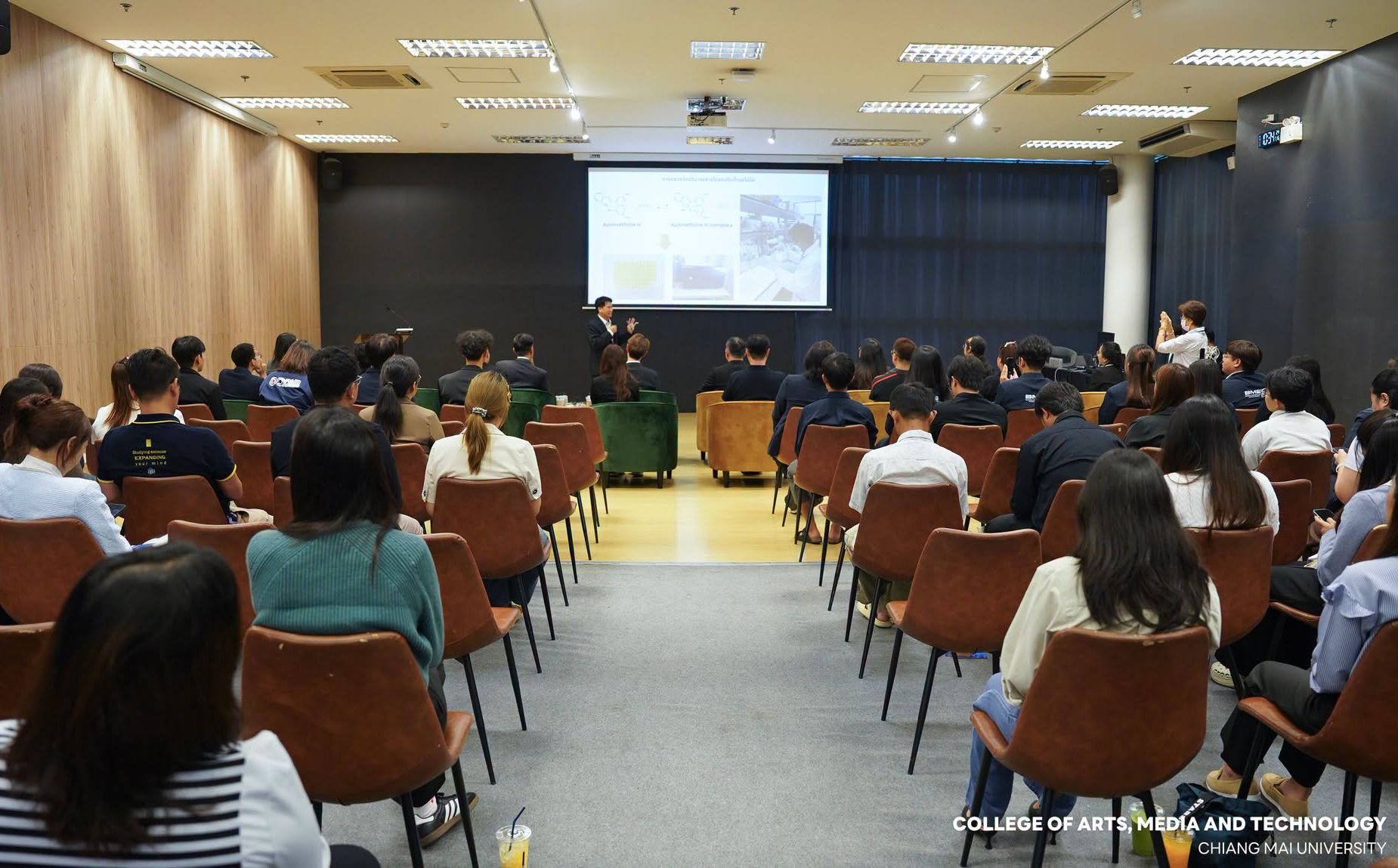 รูปภาพ