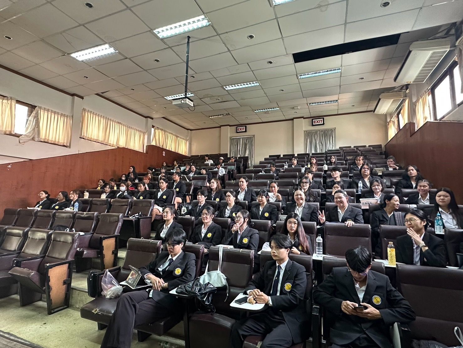 รูปภาพ