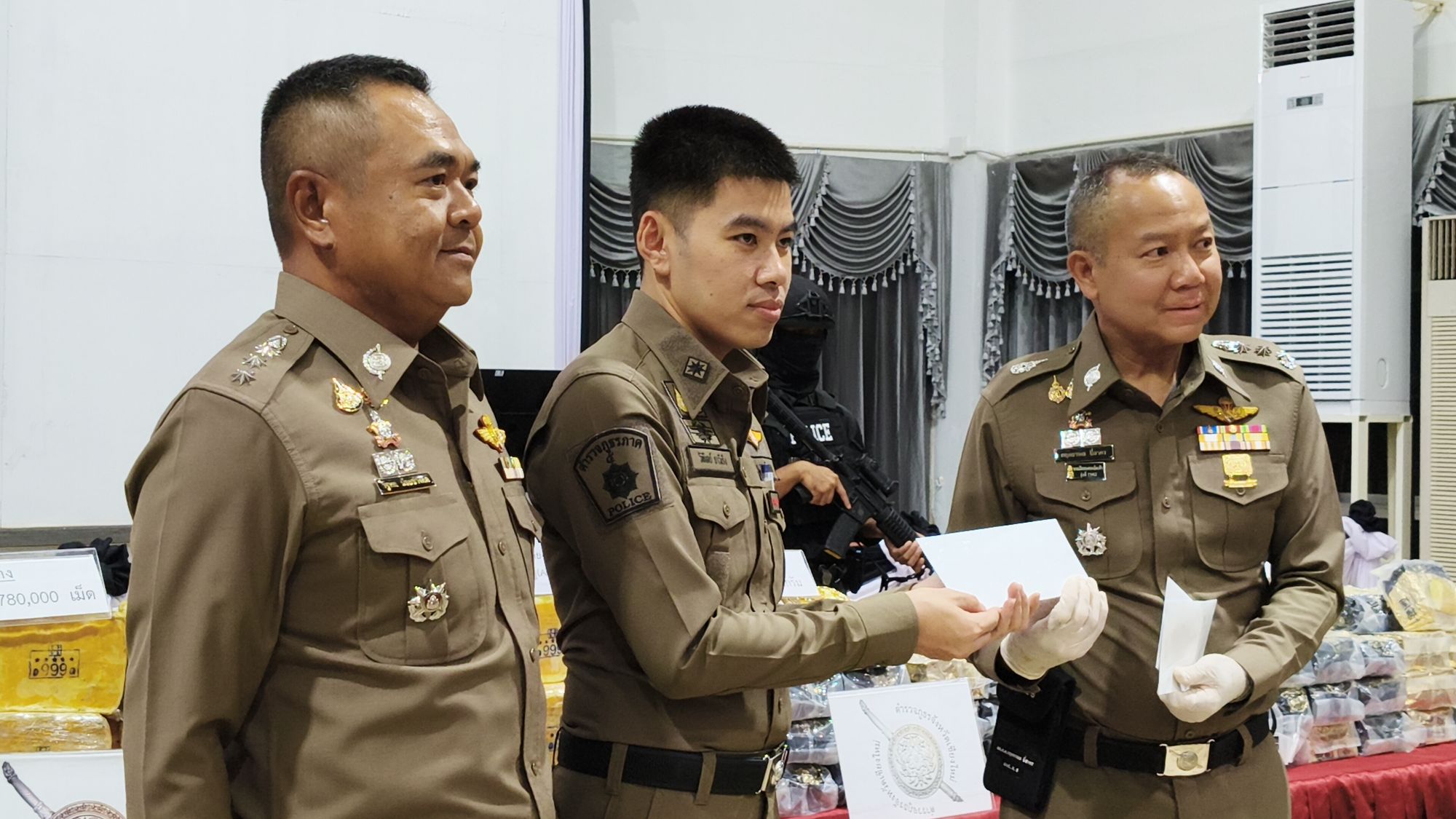 รูปภาพ