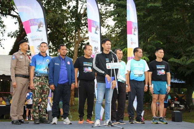 ภาพข่าว นักวิ่งนับพันคน เข้าร่วมกิจกรรมกีฬาเพื่อการท่องเที่ยวชะอวด Trail Running Festival ๒๐๒๕ สัมผัสเส้นทางธรรมชาติที่งดงามและท้าทาย ขับเคลื่อนเศรษฐกิจชุมชน กระตุ้นการท่องเที่ยวอำเภอชะอวดเป็นที่รู้จักแพร่หลาย - TIGER NEWS REPORT