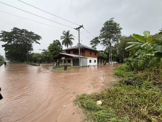 ผู้ว่าราชการจังหวัดเลยกำชับทุกอำเภอ เตรียมความพร้อมรับมืออุทกภัยจากอิทธิพลพายุดีเปรสชัน