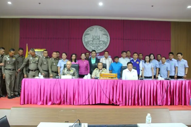 ภาพข่าว ร้อยเอ็ด-เดินหน้ากวาดล้างยาเสพติด No Drugs No Dealer สร้างโมเดลต้นแบบระดับประเทศ มุ่งสู่จังหวัดปลอดยาเสพติดอย่างยั่งยืน - TIGER NEWS REPORT