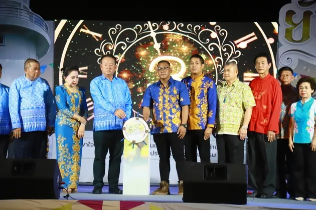 อบจ.ตรัง จัดงาน ย้อนวันวานเมืองเก่าหยงสตาร์-ท่าข้าม-ทุ่งยาว ส่งเสริมท่องเที่ยว กระตุ้นเศรษฐกิจสืบสานพหุวัฒนธรรมเมืองท่าการค้าโบราณ