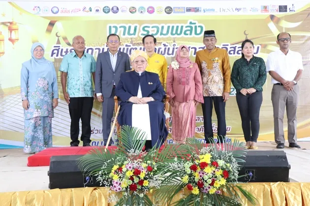 จุฬาราชมนตรีเปิดงาน รวมพลังศิษย์สถาบันพัฒนาผู้นำศาสนาอิสลาม ขับเคลื่อนสังคมพหุวัฒนธรรม ที่ จ.ตรัง