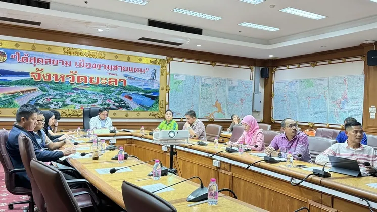 จังหวัดยะลา เตรียมความพร้อมการจัดกิจกรรมโครงการแสงนำใจไทยทั้งชาติ เดิน วิ่ง ปั่น ป้องกันอัมพาต ครั้งที่ ๑๑ เฉลิมพระเกียรติ ออกกำลังเป็นนิสัย ห่างไกลสโตรค (No Stop No STROKE)