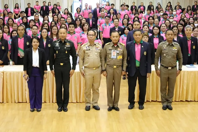 องคมนตรี ตรวจเยี่ยมมหาวิทยาลัยราชภัฏสกลนคร เป็นวันที่สอง