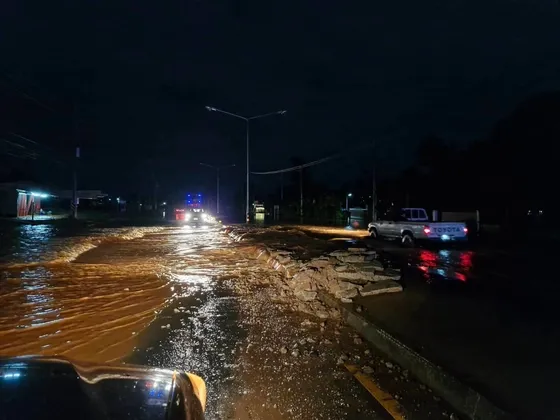 ภาพข่าว จากอิทธิพลจากพายุตาปะห์ ทำให้ เกิดอุทกภัยหนักในพื้นที่อำเภอพิมาย จังหวัดนครราชสีมา - TIGER NEWS REPORT