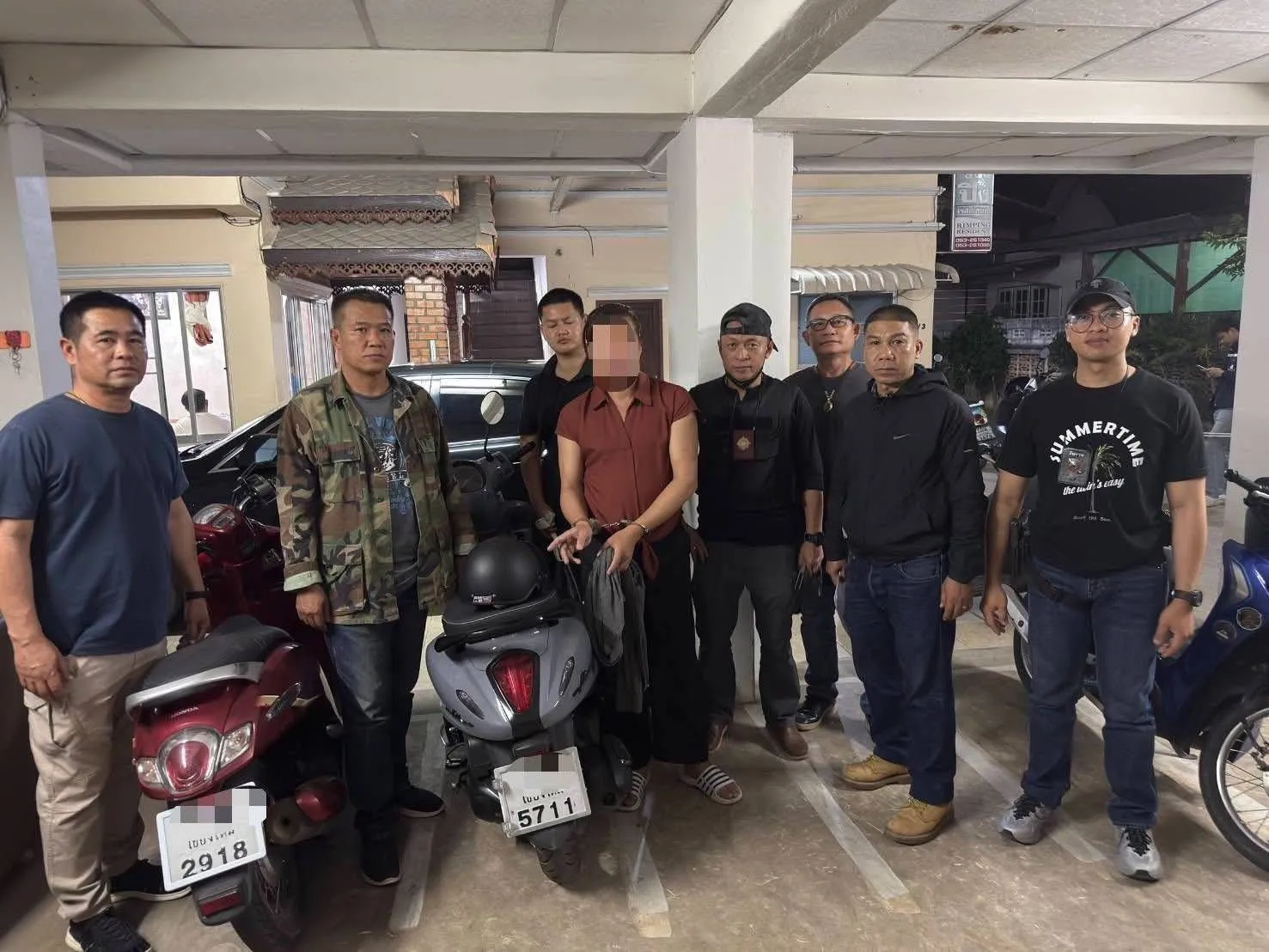 ภาพข่าว ไม่เข็ด!!วัยรุ่นเคยติดคุกหลายครั่งตระเวนลักทรัพย์หลายพื้นที่ สุดท้ายไม่รอด ตำรวจสภ.เชียงดาว - TIGER NEWS REPORT