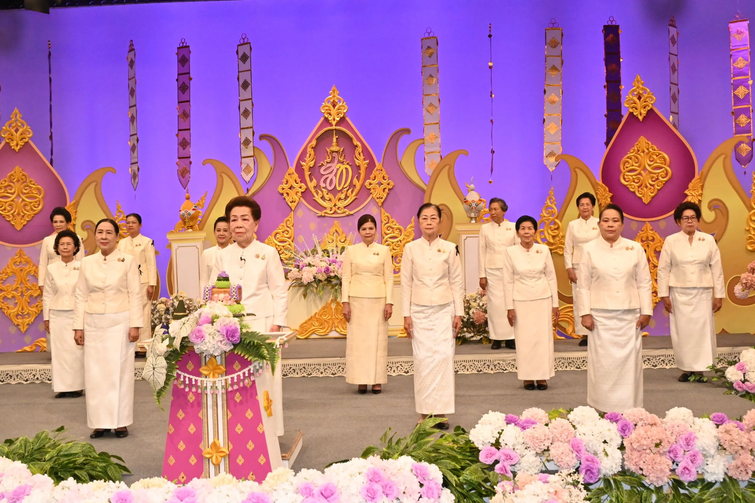 สมาคมแม่ดีเด่นแห่งชาติ จังหวัดเชียงใหม่ ร่วมบันทึกเทปถวายพระพรชัยมงคล เนื่องในวันเฉลิมพระชนมพรรษา พระบรมราชินี