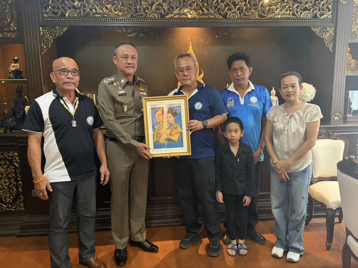 สมาคมผู้สื่อข่าวเชียงใหม่ เข้าพบ พล.ต.ท.ปรัชญา ประสานสุข ผบช.ภ.๕ พร้อมหนุนการทำงานข่าวสารเพื่อประชาชนชาวเหนือ