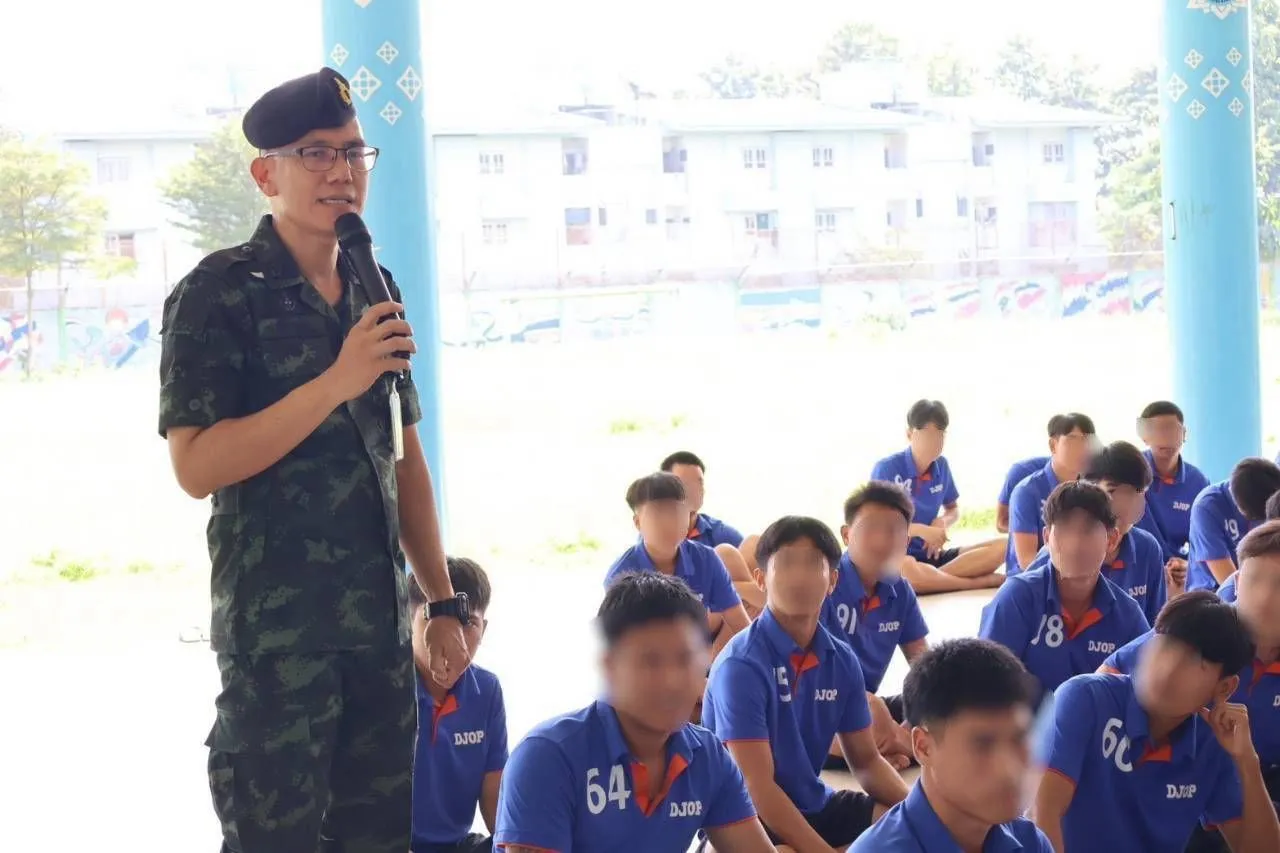 มทบ.๓๓ ลุยจัดกิจกรรม ลูกผู้ชายพันธุ์ไทย หัวใจฮีโร่ แนะแนวทางเยาวชนเชียงใหม่ก้าวสู่เส้นทางทหารอาสา ประจำปี ๒๕๗๐ พร้อมเผยสิทธิประโยชน์และสวัสดิการจัดเต็ม