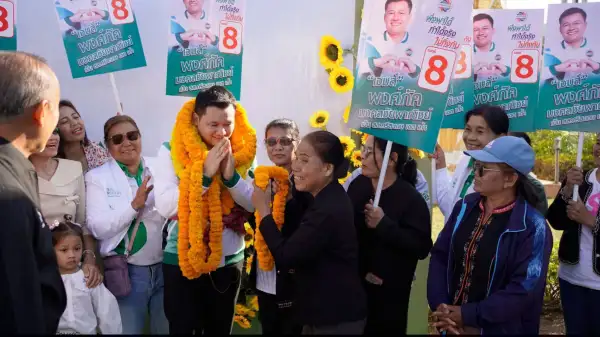 ภาพข่าว “ศรีสะเกษ” พปชร. ส่ง “เจมส์ พงศ์ภัค มงคลชัยพาณิชย์” สู้ศึกเลือกตั้งศรีสะเกษ เขต 9 ปะทะบ้านใหญ่ มั่นใจพี่น้อง ปชช.ให้โอกาส - TIGER NEWS REPORT