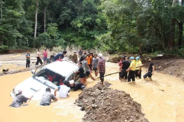 ภาพข่าว ช่วยกันเห็นใจเข้าใจชาวบ้านคนในชายขอบ - TIGER NEWS REPORT