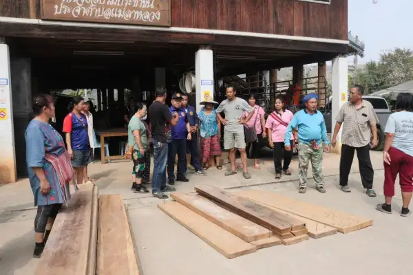 ภาพข่าว สภ.แม่ลาหลวงส่งเรื่องให้ปปช.ฟันผิดหน.ขสป.แม่ยวมฝั่งขวา - TIGER NEWS REPORT