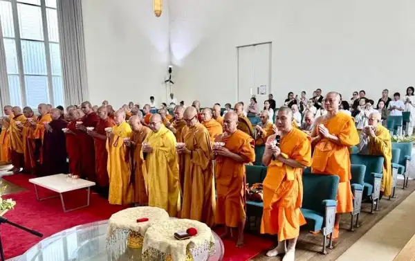 ภาพข่าว ปทุมธานี พระสงฆ์ 3 นิกายร่วมพิธีมาฆบูชานานาชาติครั้งแรกที่วัดพระธรรมกายเมลเบิร์น ในออสเตรเลีย - TIGER NEWS REPORT