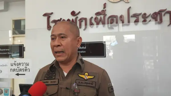 ภาพข่าว ปทุมธานีสาววัย 29 ร้องจ่าคิงส์ถูกโจ๋ทำทีช่วยรถล้มก่อนลวงข่มขืน ผกก.คูคตยันรู้ตัวคนร้ายแล้วเร่งล่าตัวดำเนินคดี - TIGER NEWS REPORT