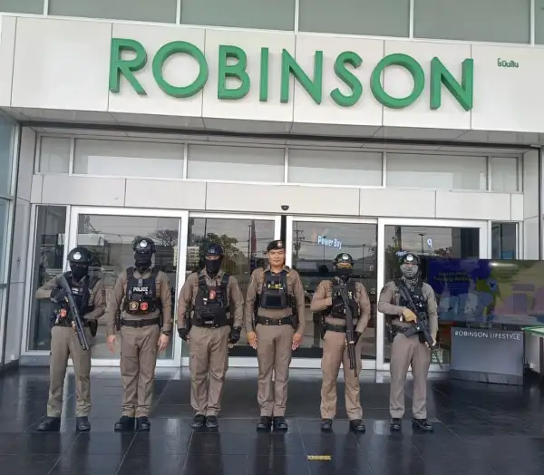 ภาพข่าว ตำรวจสภ.เมืองร้อยเอ็ดจัดทีมออกตรวจเข้ม - TIGER NEWS REPORT