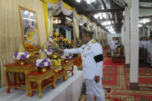 ภาพข่าว ร้อยเอ็ด พิธีถวายพระราชกุศล วันพระราชสมภพ สมเด็จพระกนิษฐาธิราชเจ้า กรมสมเด็จพระเทพรัตนราชสุดาฯ สยามบรมราชกุมารี - TIGER NEWS REPORT