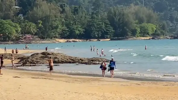 ภาพข่าว พังงา-ท่องเที่ยวเขาหลักกระทบหนักจากวิกฤตราคาน้ำมัน ยอดจองช่วงปลายฤดูการท่องเที่ยวไม่กระเตื้อง วอนรัฐเร่งออกมาตรการกระตุ้นเศรษฐกิจ - TIGER NEWS REPORT