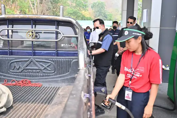 ภาพข่าว แบกต่อไม่ไหวแล้ว เปรมประชา “ปรับราคาโดยสาร" เส้นทาง เชียงใหม่-แม่ฮ่องสอน - TIGER NEWS REPORT