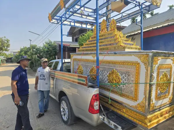 ภาพข่าว บุรีรัมย์ เอากับเขาด้วยโลงศพ ออแกไนซ์พาเรดปรับราคาเพราะน้ำมันแพง - TIGER NEWS REPORT